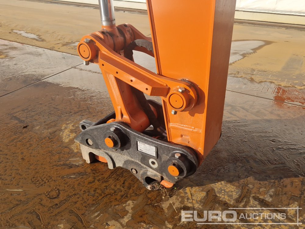 حفار زحاف Unused Hitachi ZX130LCN-7: صورة 9