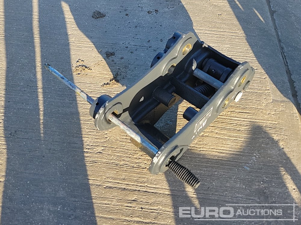 Unused Miller QH 45mm Pin to suit 4-6 Ton Excavator - قارنة توصيل هيدروليكي: صورة 5 Unused Miller QH 45mm Pin to suit 4-6 Ton Excavator - قارنة توصيل هيدروليكي: صورة 5
