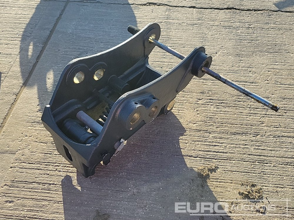 Unused Miller QH 45mm Pin to suit 4-6 Ton Excavator - قارنة توصيل هيدروليكي: صورة 1 Unused Miller QH 45mm Pin to suit 4-6 Ton Excavator - قارنة توصيل هيدروليكي: صورة 1