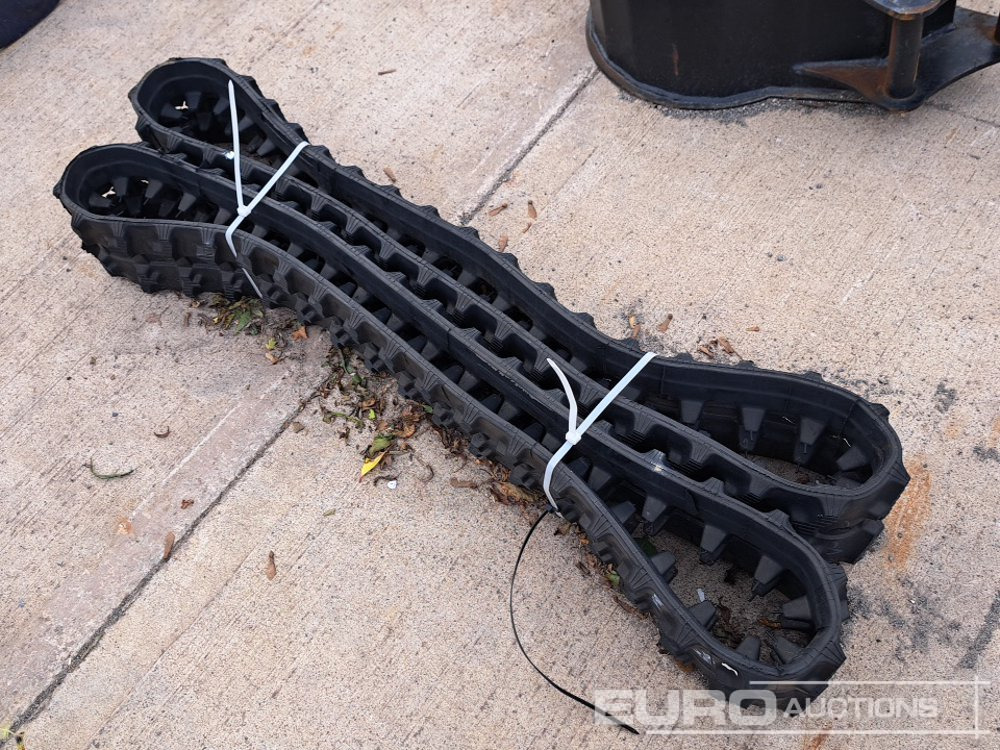 Unused Rubber Tracks to suit Micro Excavator (2 of) - مسارات - آلات البناء: صورة 3 Unused Rubber Tracks to suit Micro Excavator (2 of) - مسارات - آلات البناء: صورة 3