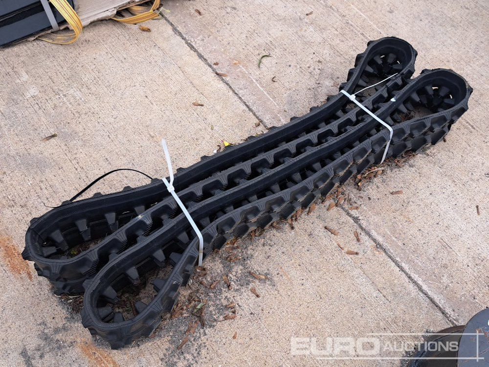 Unused Rubber Tracks to suit Micro Excavator (2 of) - مسارات - آلات البناء: صورة 4 Unused Rubber Tracks to suit Micro Excavator (2 of) - مسارات - آلات البناء: صورة 4