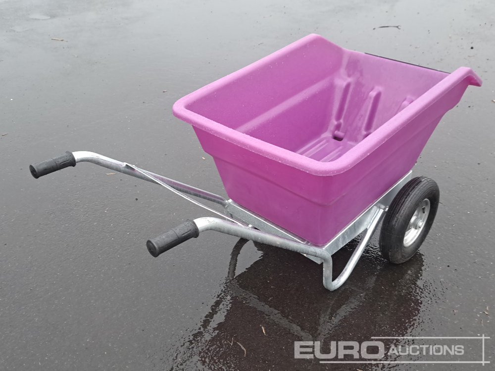 Unused Twin Wheel Tipping Wheelbarrow - الآلات الزراعية: صورة 3 Unused Twin Wheel Tipping Wheelbarrow - الآلات الزراعية: صورة 3