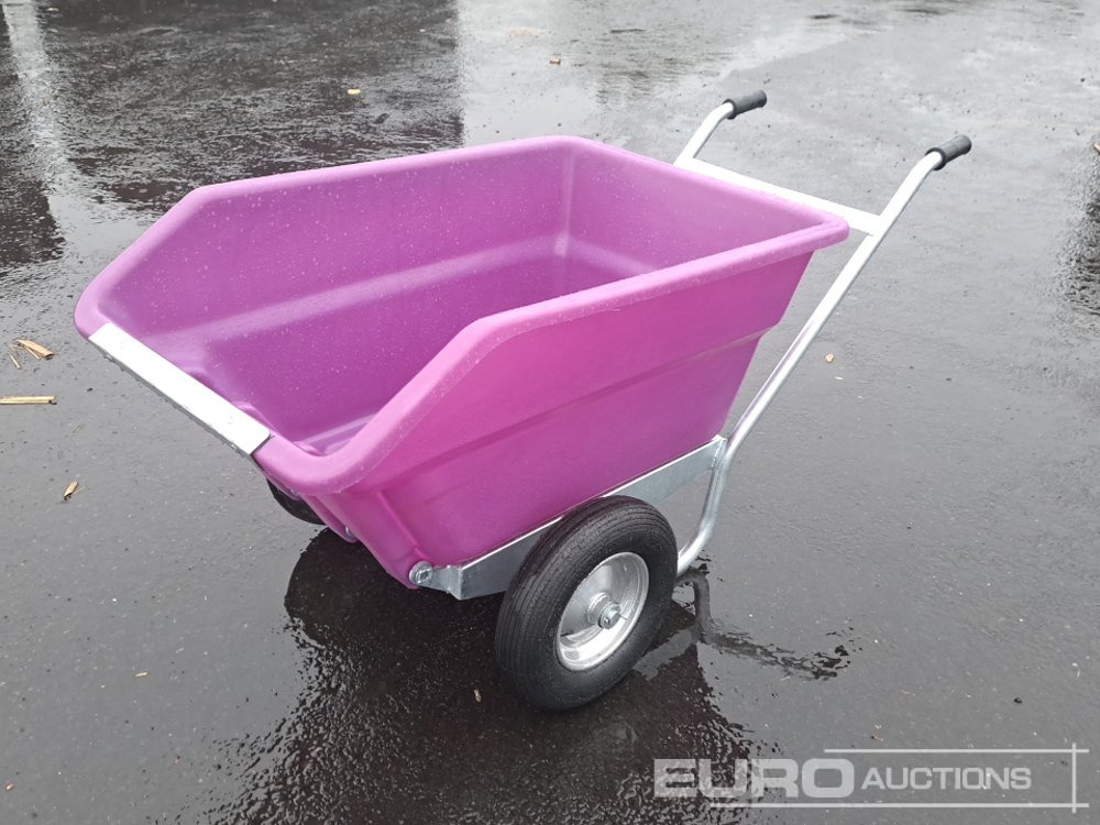 Unused Twin Wheel Tipping Wheelbarrow - الآلات الزراعية: صورة 1 Unused Twin Wheel Tipping Wheelbarrow - الآلات الزراعية: صورة 1