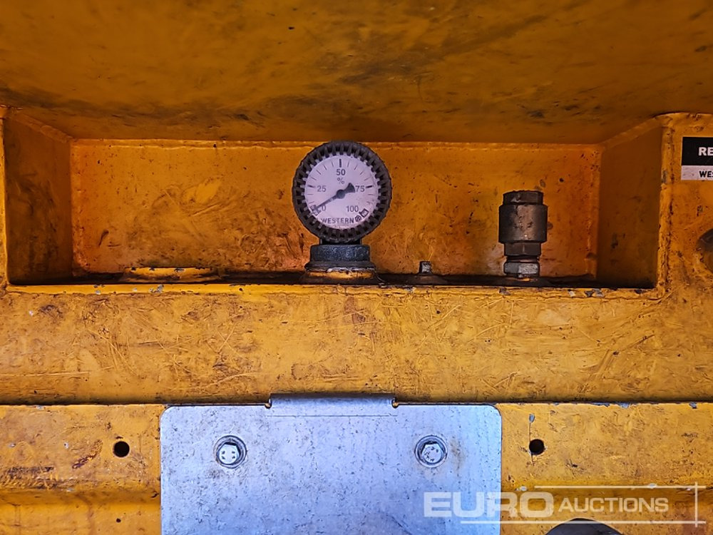 خزان تخزين Western 975 Litre: صورة 11