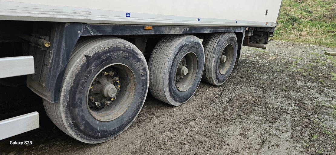 Krone - نصف مقطورة مُبرِّدة: صورة 4 Krone - نصف مقطورة مُبرِّدة: صورة 4