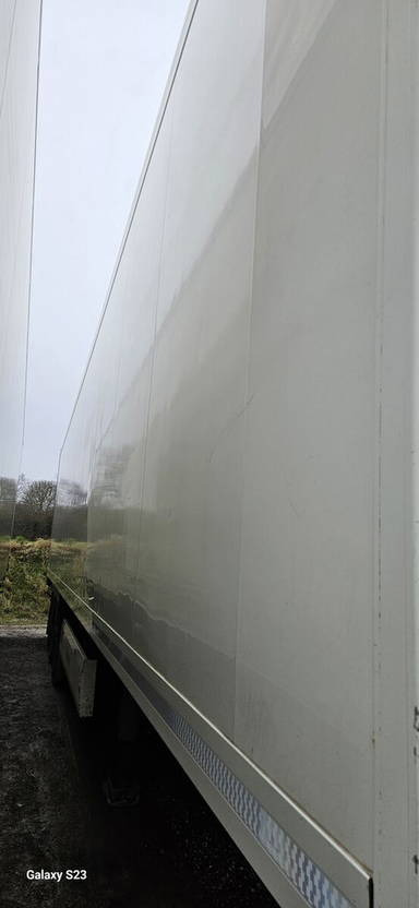 Krone - نصف مقطورة مُبرِّدة: صورة 2 Krone - نصف مقطورة مُبرِّدة: صورة 2