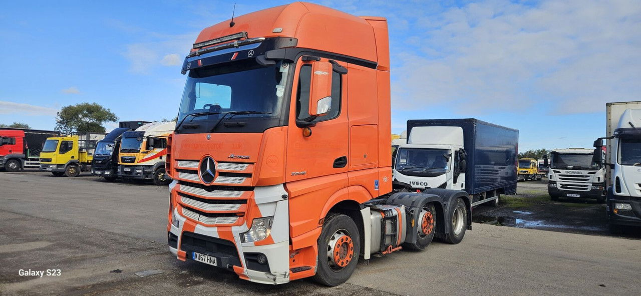 Mercedes-Benz Actros 2548 - وحدة جر: صورة 1 Mercedes-Benz Actros 2548 - وحدة جر: صورة 1