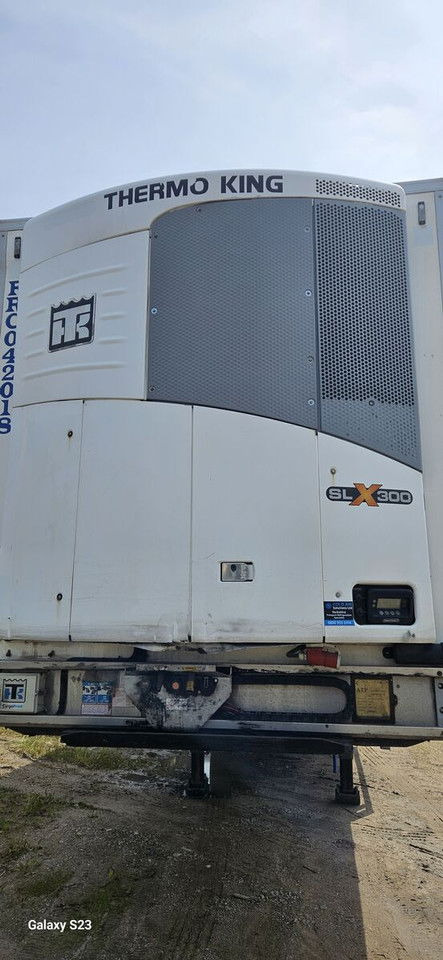 Montracon - نصف مقطورة مُبرِّدة: صورة 1 Montracon - نصف مقطورة مُبرِّدة: صورة 1