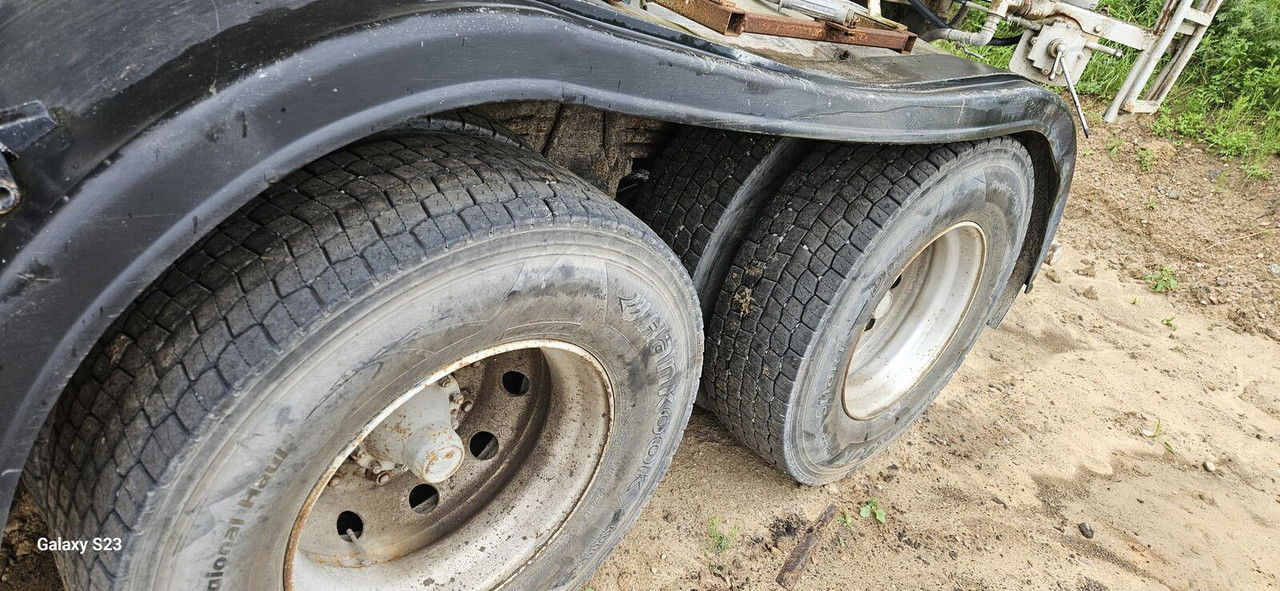 Scania P360 - شاحنة خلاطة خرسانة: صورة 4 Scania P360 - شاحنة خلاطة خرسانة: صورة 4