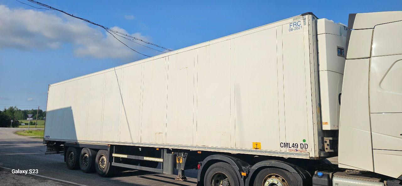 Schmitz Cargobull - نصف مقطورة مُبرِّدة: صورة 1 Schmitz Cargobull - نصف مقطورة مُبرِّدة: صورة 1