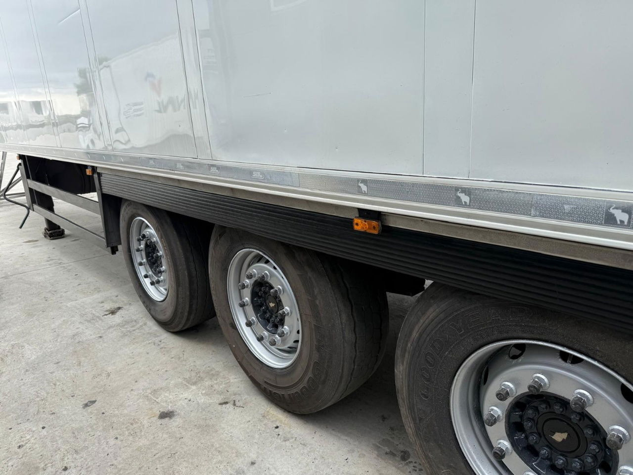 Schmitz Cargobull - نصف مقطورة مُبرِّدة: صورة 5 Schmitz Cargobull - نصف مقطورة مُبرِّدة: صورة 5