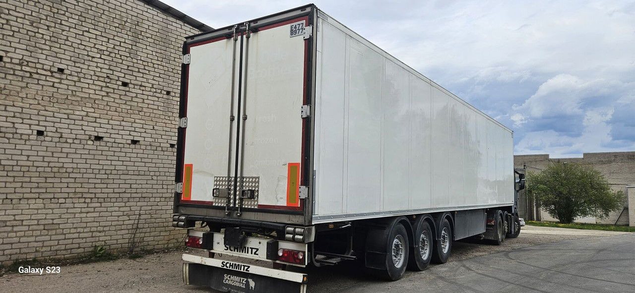 Schmitz Cargobull - نصف مقطورة مُبرِّدة: صورة 1 Schmitz Cargobull - نصف مقطورة مُبرِّدة: صورة 1
