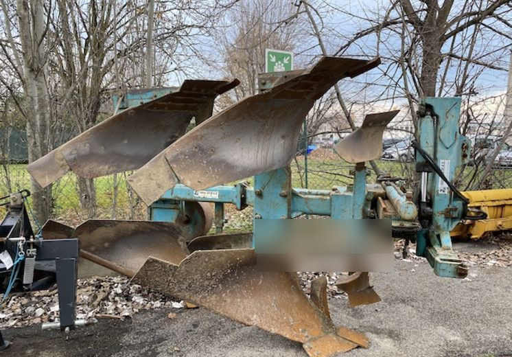 Aratro usato Nuova Comas - محراث: صورة 3 Aratro usato Nuova Comas - محراث: صورة 3