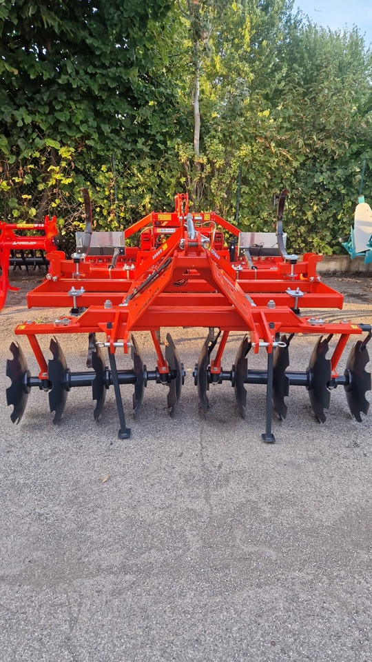 Dischiera e coltivatore chisel nuovo Pastò - قرص مسلفة: صورة 2 Dischiera e coltivatore chisel nuovo Pastò - قرص مسلفة: صورة 2