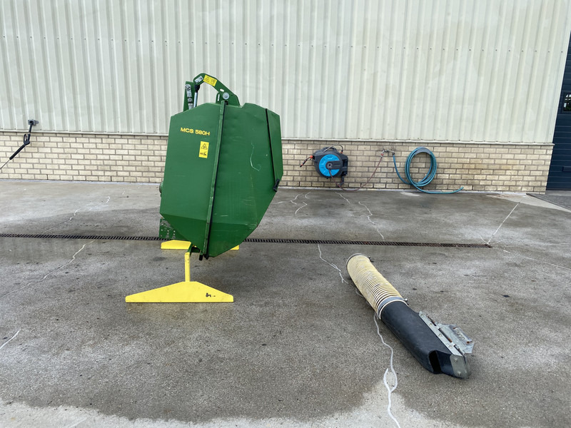 John Deere MCS 580 H, Hoogkieper, Opvangbak + afzuiging - جزازة العشب: صورة 5 John Deere MCS 580 H, Hoogkieper, Opvangbak + afzuiging - جزازة العشب: صورة 5