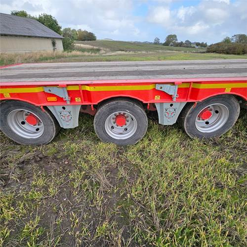 مقطورة مسطحة منخفضة ABC 33000 T: صورة 33