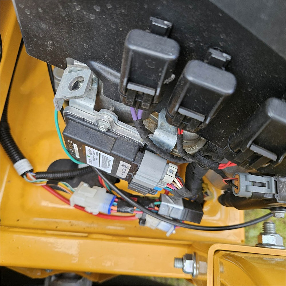 جزازة أعشاب الحدائق ABC Cub Cadet XZ8 Zero Turn: صورة 16