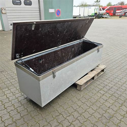 ABC Materialeskab til ladbil - الكابينة والداخلية - شاحنة: صورة 1 ABC Materialeskab til ladbil - الكابينة والداخلية - شاحنة: صورة 1