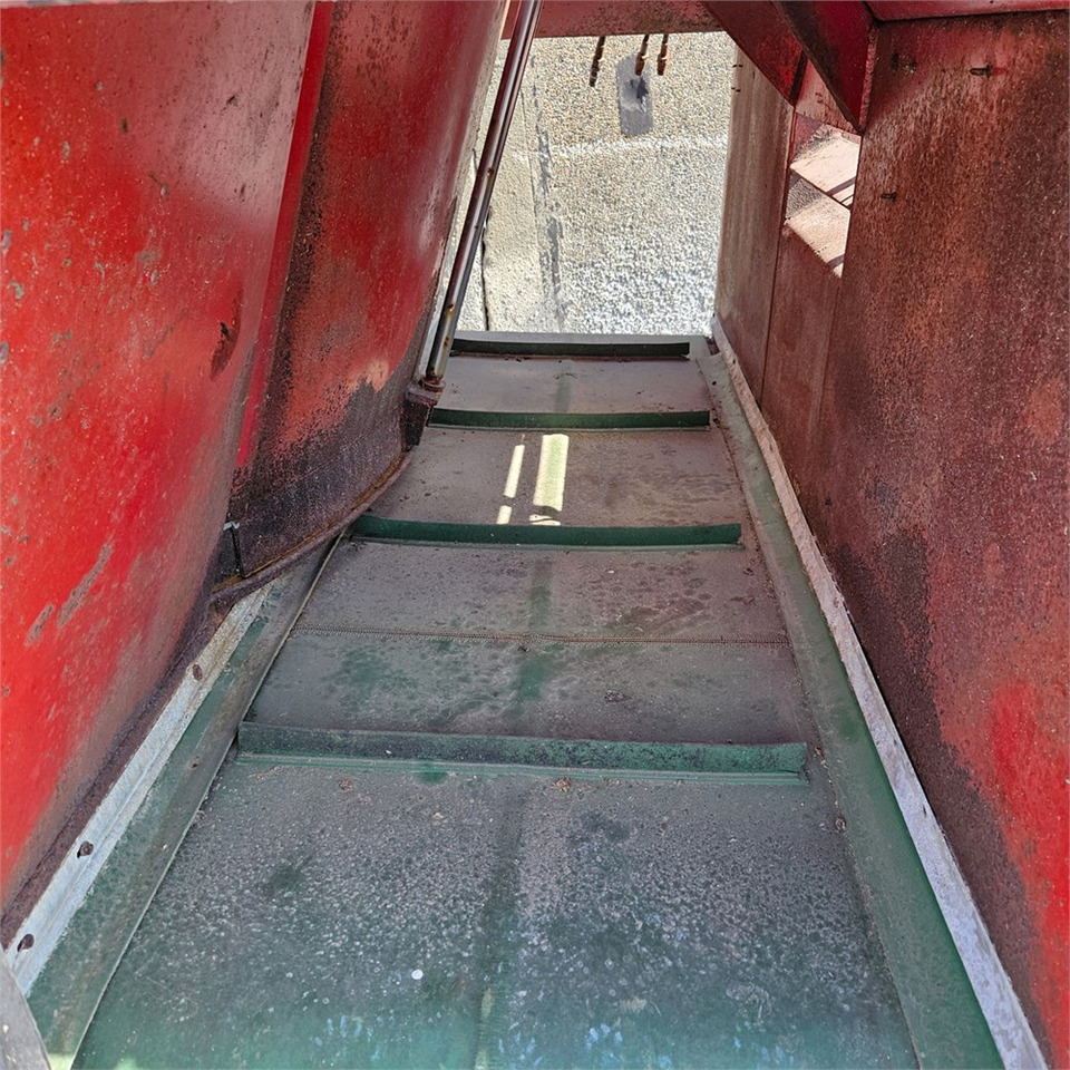 عربة خلط الأعلاف ABC SM10: صورة 8