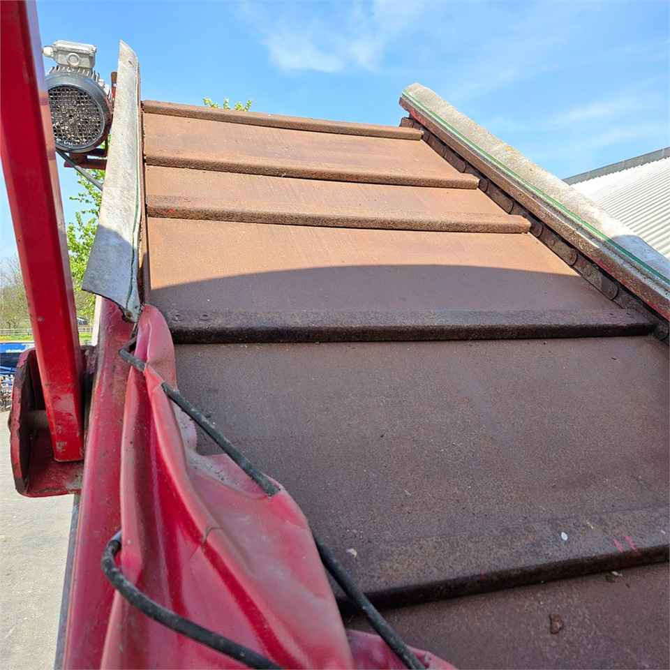 عربة خلط الأعلاف ABC SM10: صورة 9