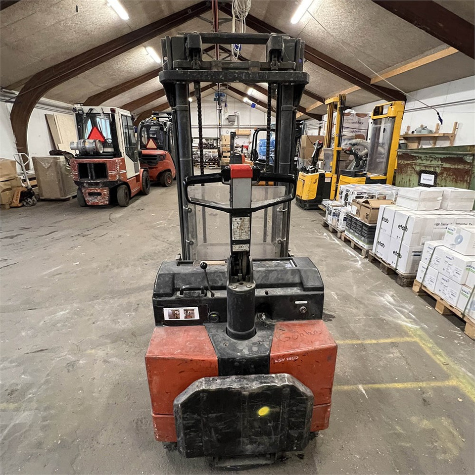 BT LSV 1600 2 - شاحنة باليت: صورة 5 BT LSV 1600 2 - شاحنة باليت: صورة 5