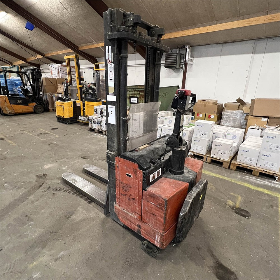 BT LSV 1600 2 - شاحنة باليت: صورة 4 BT LSV 1600 2 - شاحنة باليت: صورة 4