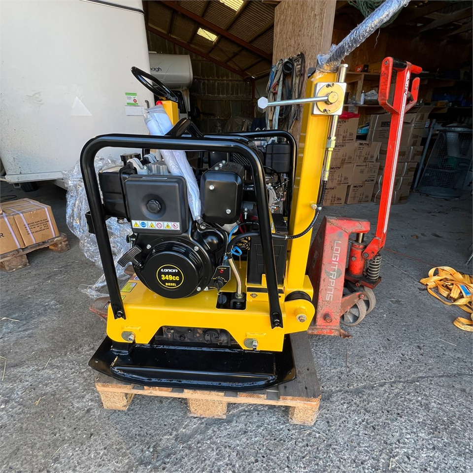 Bernards RT220-1 - لوحة اهتزازية: صورة 2 Bernards RT220-1 - لوحة اهتزازية: صورة 2