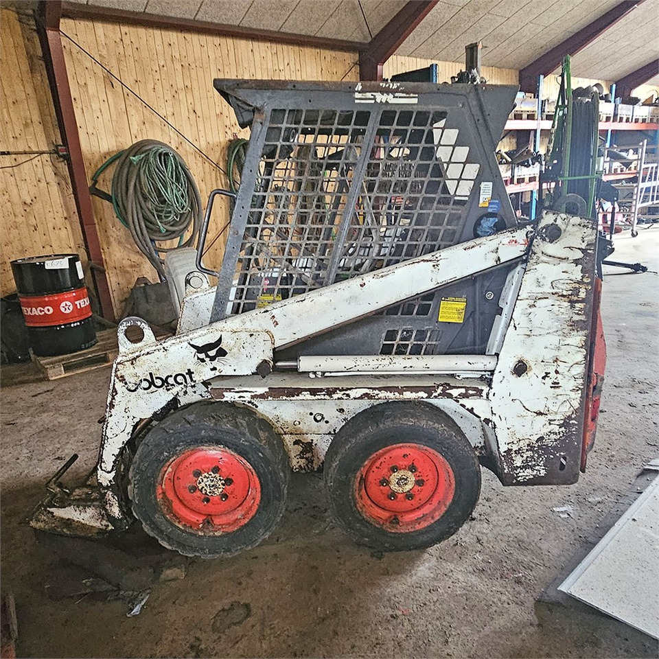 Bobcat 543 - شيول صغير: صورة 1 Bobcat 543 - شيول صغير: صورة 1