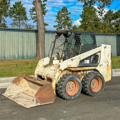 Bobcat 753 - شيول صغير: صورة 1 Bobcat 753 - شيول صغير: صورة 1