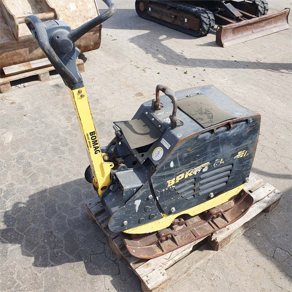 Bomag BRP 60/65 - لوحة اهتزازية: صورة 1 Bomag BRP 60/65 - لوحة اهتزازية: صورة 1