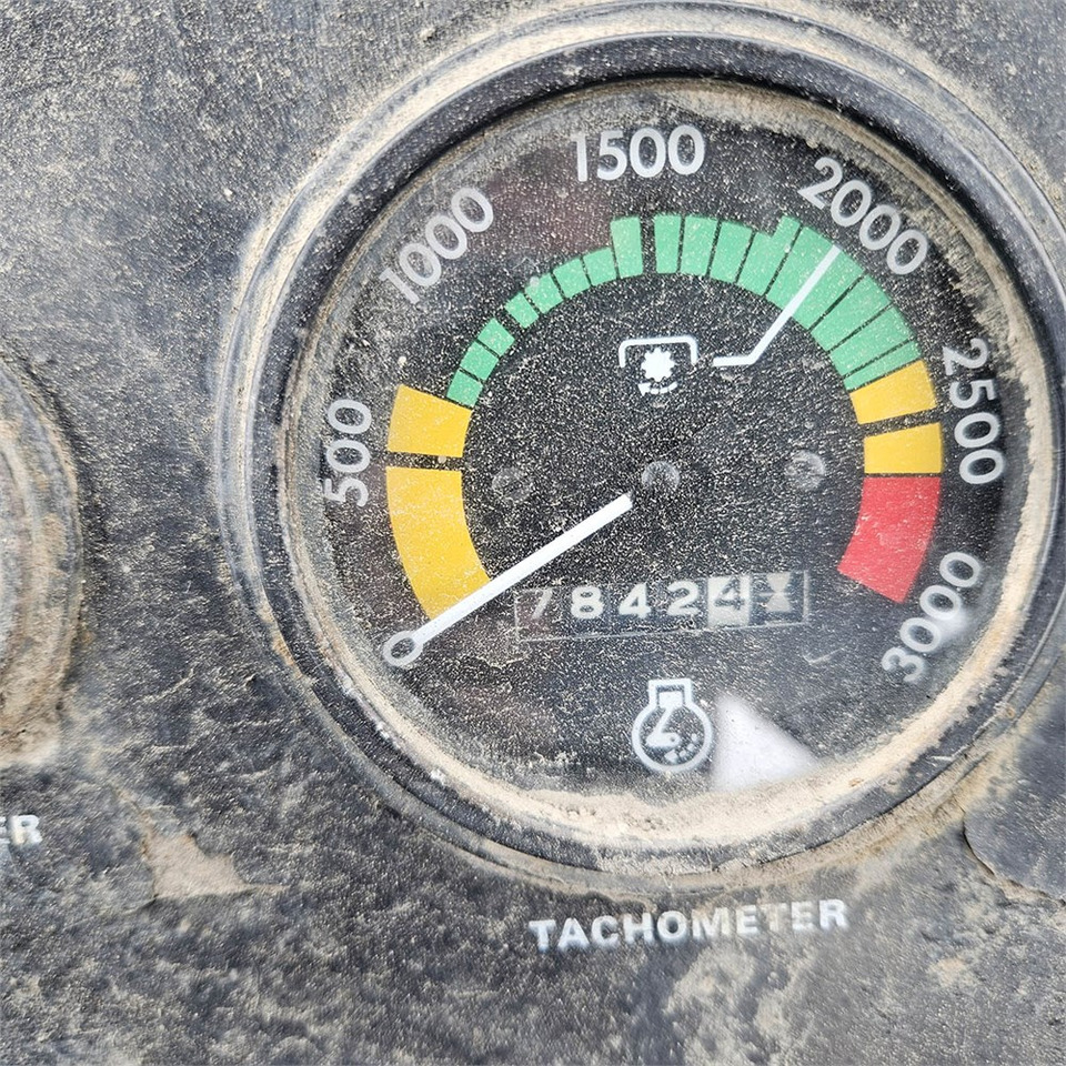 جرار Case 1270 Agri King: صورة 18