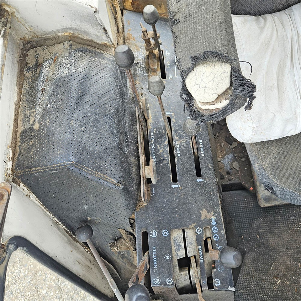 جرار Case 1270 Agri King: صورة 10