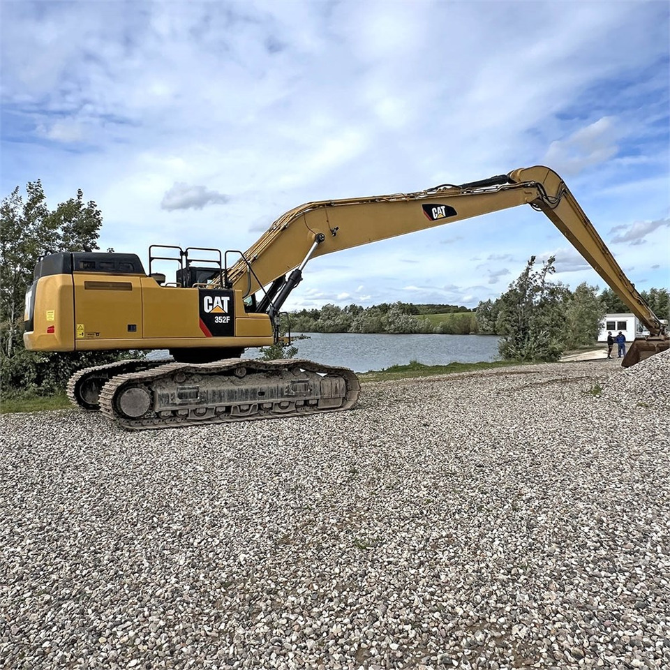 حفار زحاف Caterpillar 352 F LRE: صورة 11
