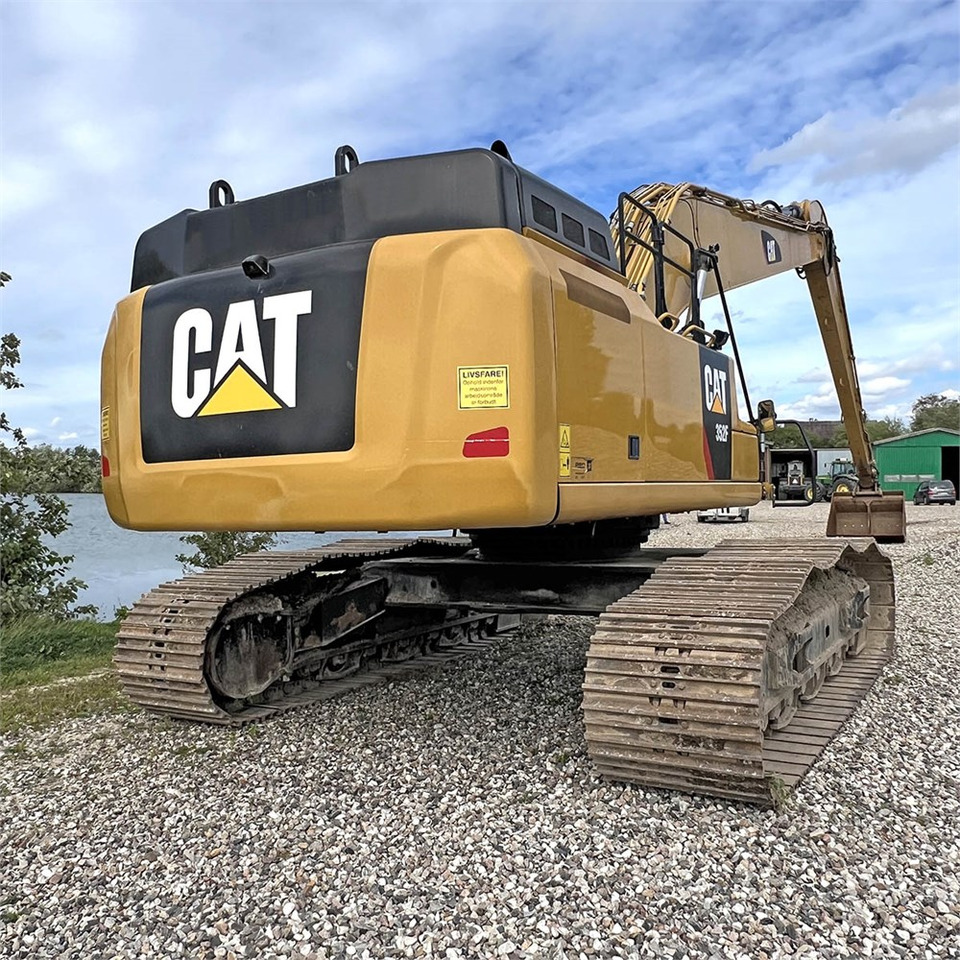 حفار زحاف Caterpillar 352 F LRE: صورة 9