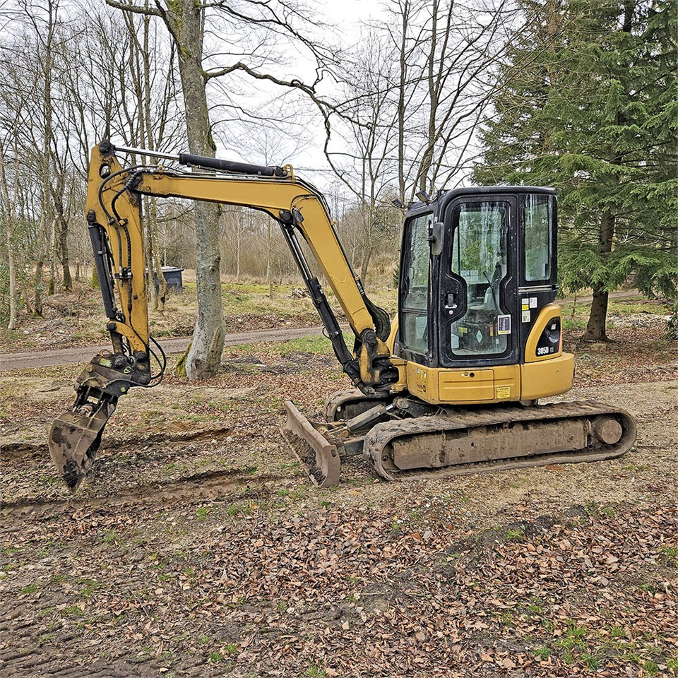 Caterpillar Cat 305D CR - حفارة مُصَّغرة: صورة 3 Caterpillar Cat 305D CR - حفارة مُصَّغرة: صورة 3