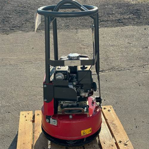 Chicago Pneumatic KMR11 - لوحة اهتزازية: صورة 3 Chicago Pneumatic KMR11 - لوحة اهتزازية: صورة 3