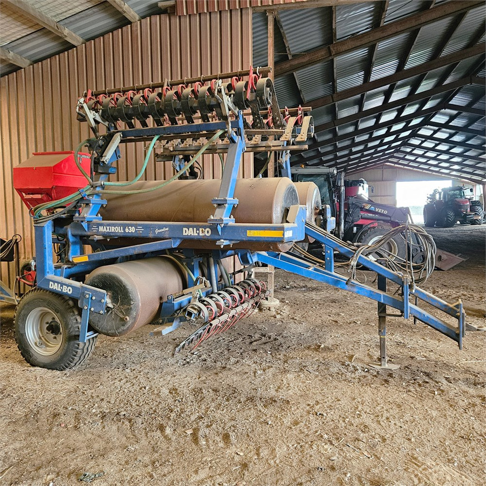 Dalbo MAXIROLL 630 Greenline - آلة البذار متعددة الوظائف: صورة 2 Dalbo MAXIROLL 630 Greenline - آلة البذار متعددة الوظائف: صورة 2