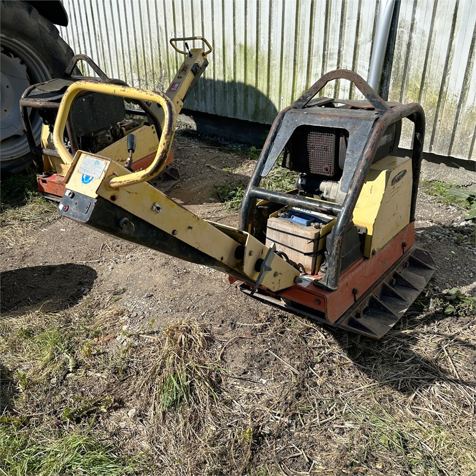 لوحة اهتزازية Dynapac LG500: صورة 8 لوحة اهتزازية Dynapac LG500: صورة 8