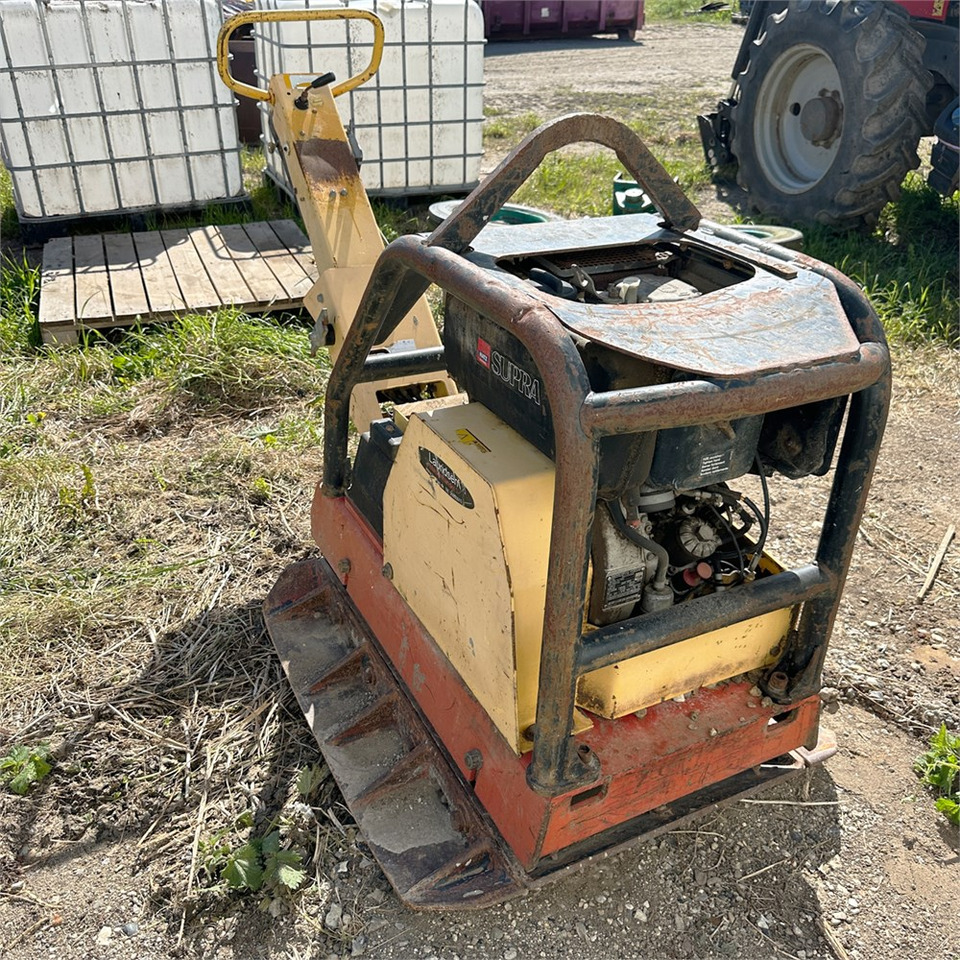 لوحة اهتزازية Dynapac LG500: صورة 6 لوحة اهتزازية Dynapac LG500: صورة 6