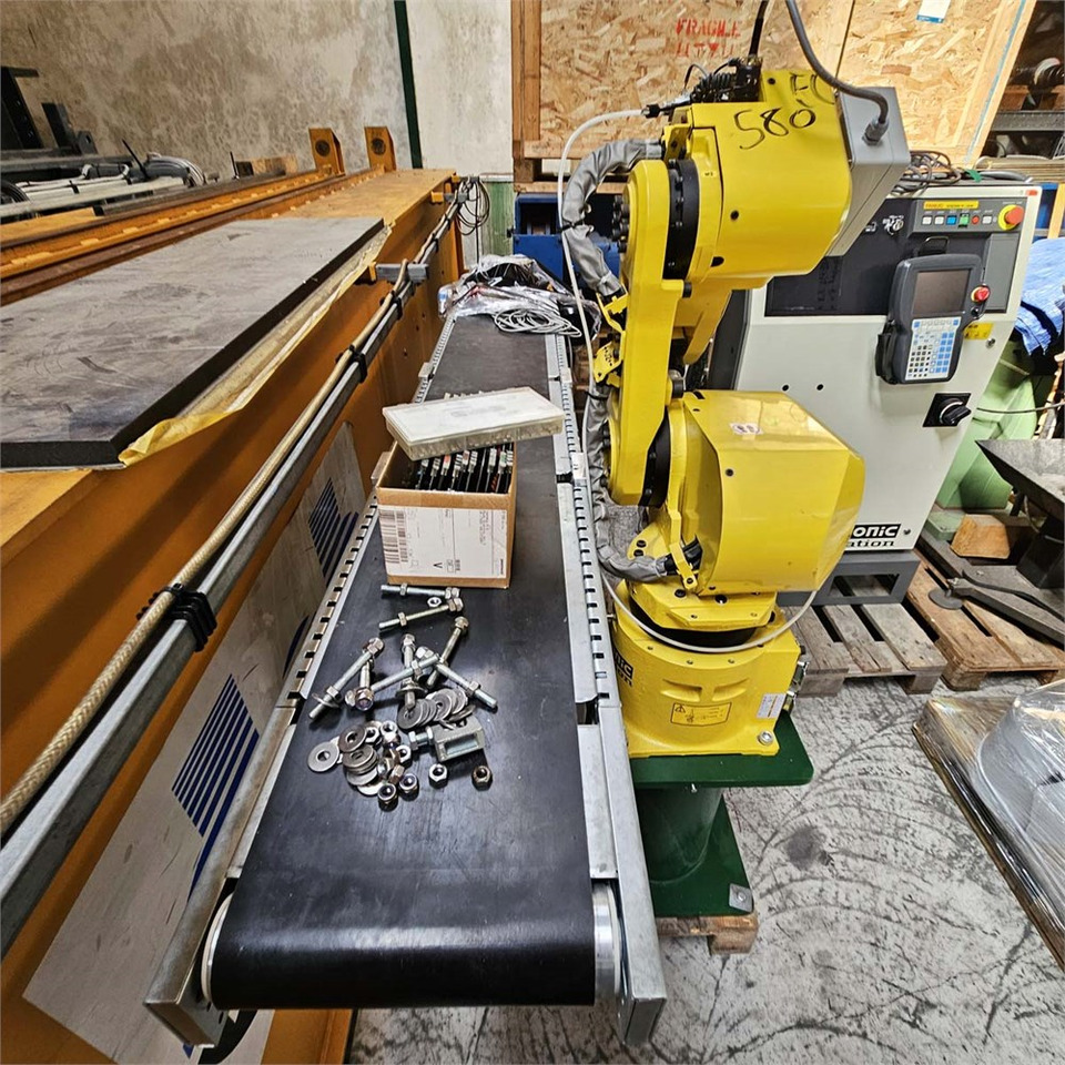 Fanuc M-6iB 6S - معدات صناعية: صورة 3 Fanuc M-6iB 6S - معدات صناعية: صورة 3
