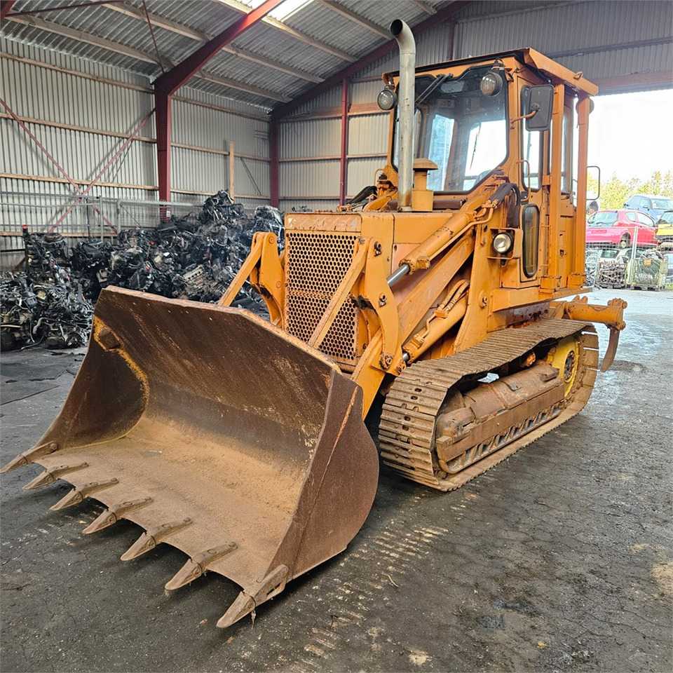 Fiat-Allis 571 FL7 B - اللودر المجنزر: صورة 4 Fiat-Allis 571 FL7 B - اللودر المجنزر: صورة 4