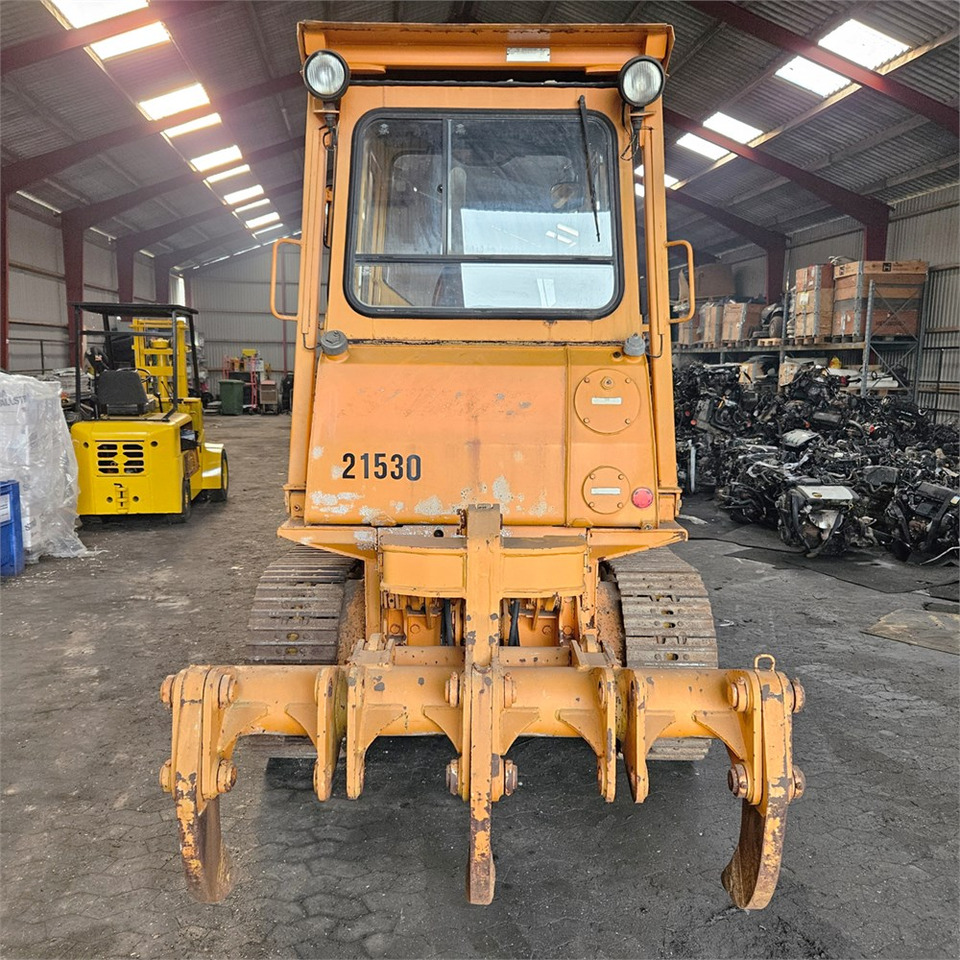 Fiat-Allis 571 FL7 B - اللودر المجنزر: صورة 3 Fiat-Allis 571 FL7 B - اللودر المجنزر: صورة 3