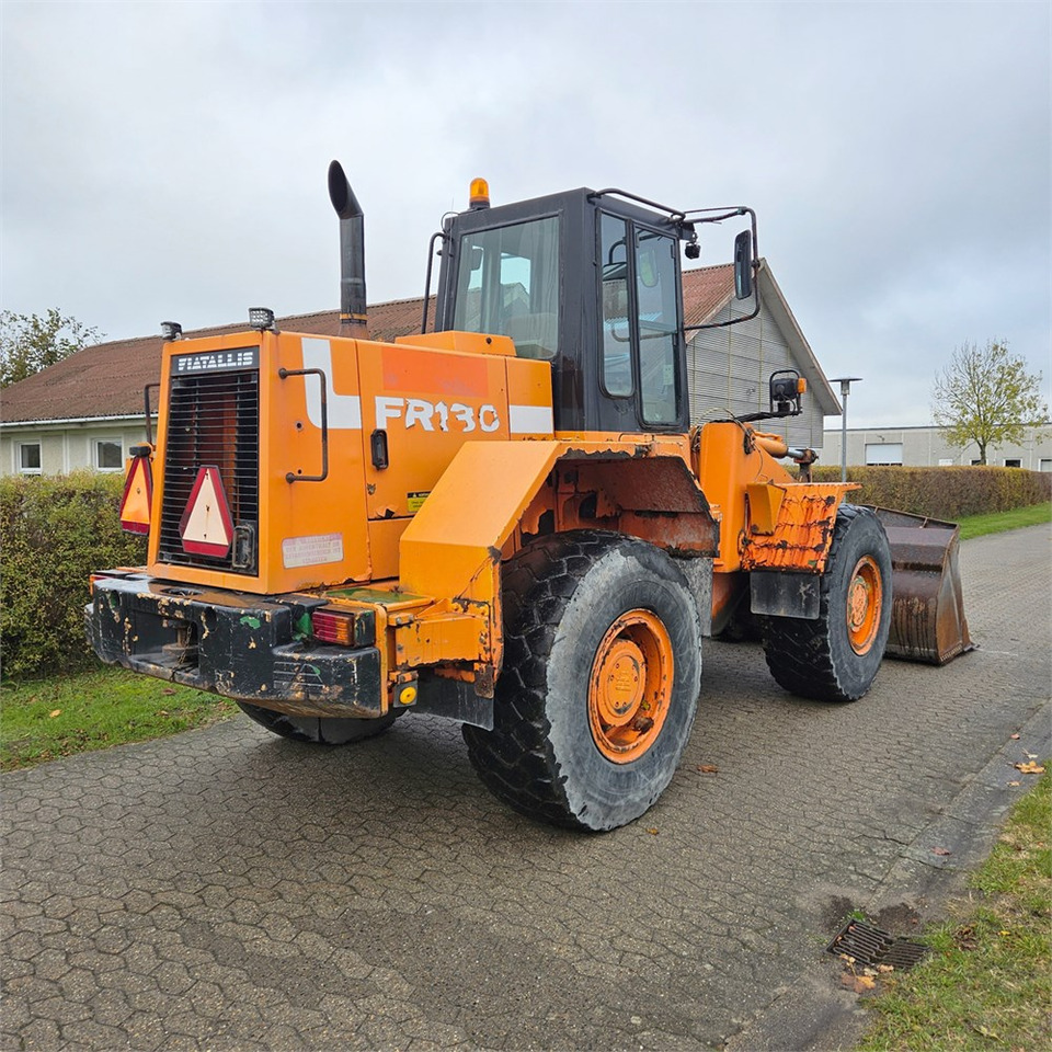 Fiat-Allis FR130 - اللودر بعجل: صورة 5 Fiat-Allis FR130 - اللودر بعجل: صورة 5