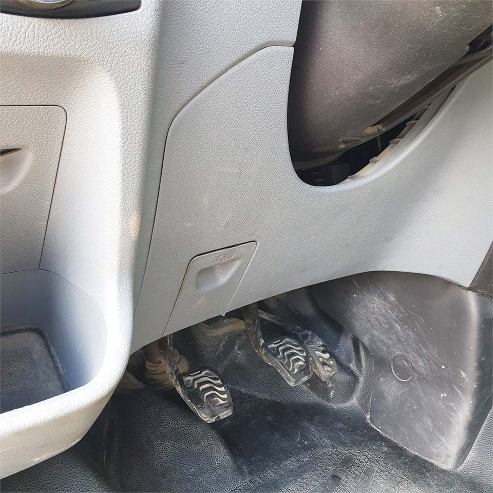 فان Ford Transit 350 L2h2 - 2.2.TDCI: صورة 22 فان Ford Transit 350 L2h2 - 2.2.TDCI: صورة 22