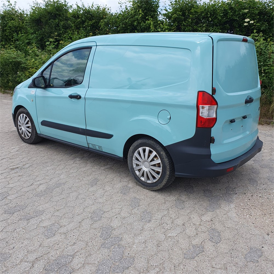 Ford Transit Courier - فان المدمجة: صورة 3 Ford Transit Courier - فان المدمجة: صورة 3