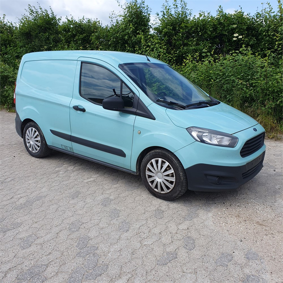 Ford Transit Courier - فان المدمجة: صورة 4 Ford Transit Courier - فان المدمجة: صورة 4
