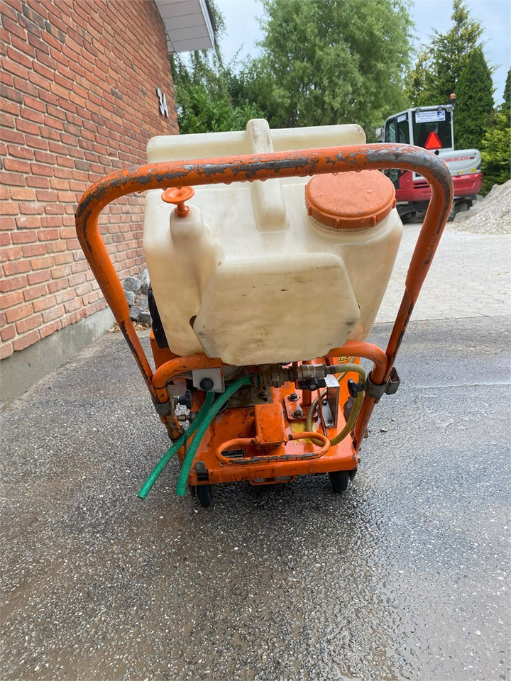 Gölz FS 170 - آلة أسفلت: صورة 3 Gölz FS 170 - آلة أسفلت: صورة 3