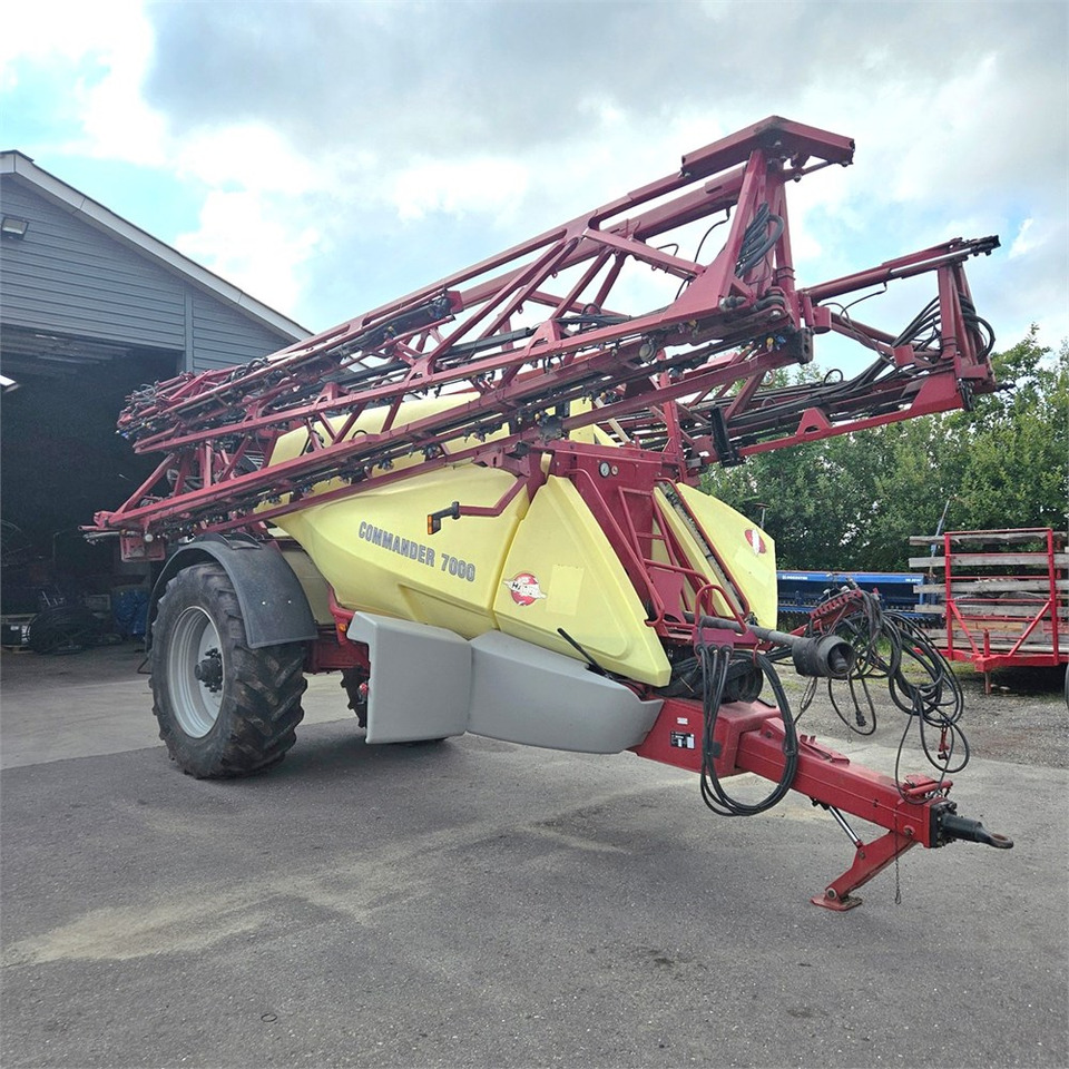 Hardi CM 11 - آلة: صورة 5 Hardi CM 11 - آلة: صورة 5