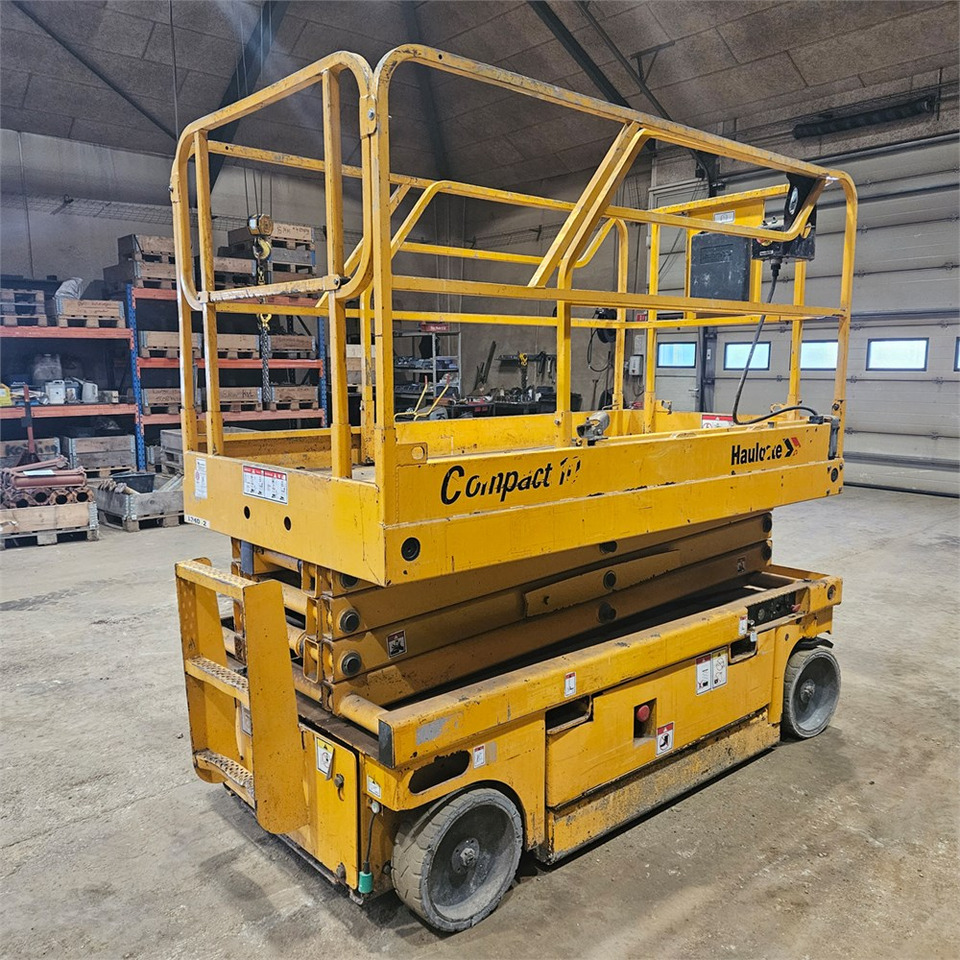 Haulotte Ciseaux Compact 10 - رافعة هيدروليكية مقصية: صورة 5 Haulotte Ciseaux Compact 10 - رافعة هيدروليكية مقصية: صورة 5