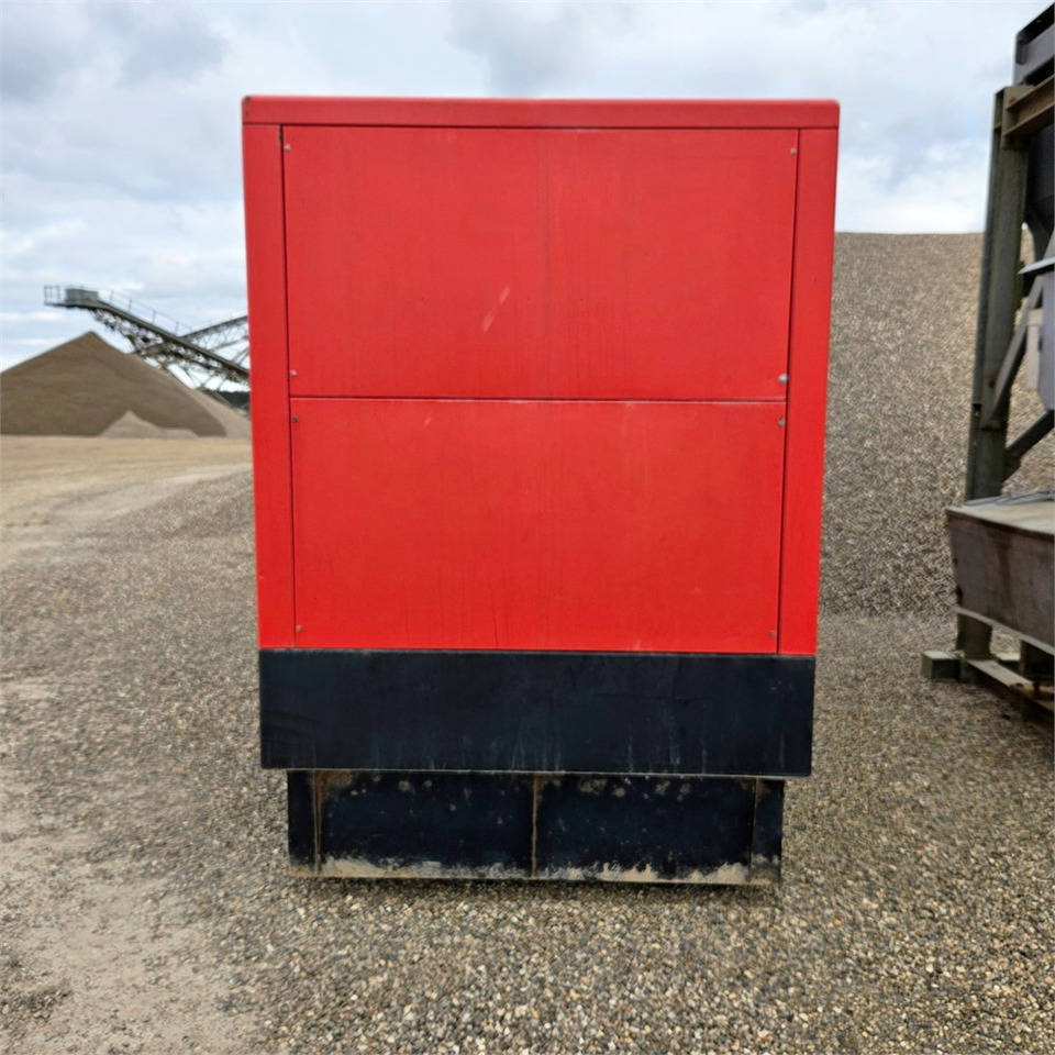 Himoinsa HDW535 T5 INS 50 HZ - مجموعة المولدات: صورة 2 Himoinsa HDW535 T5 INS 50 HZ - مجموعة المولدات: صورة 2